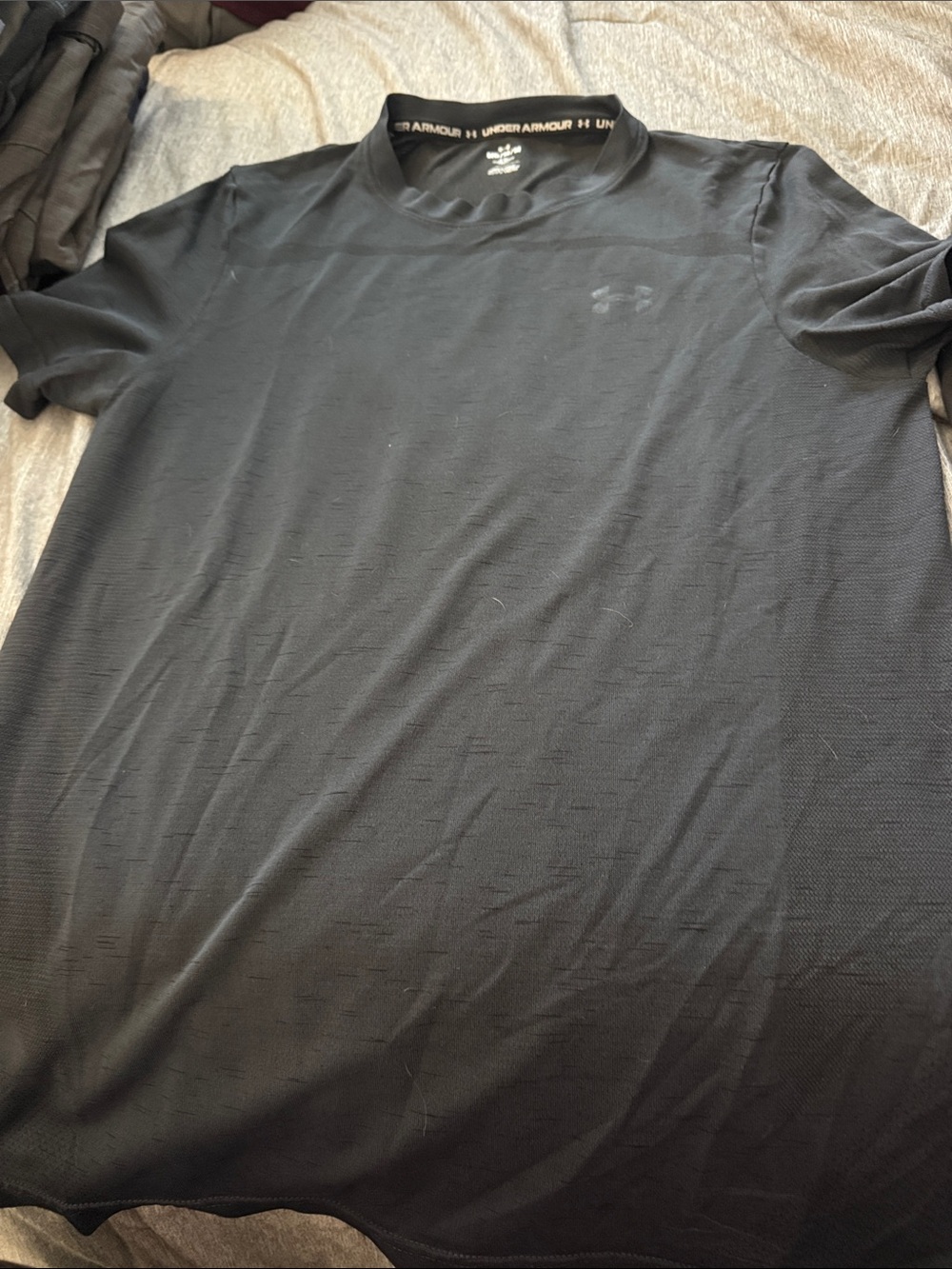Under Armour Men’s Black Short Sleeve Performance Tee